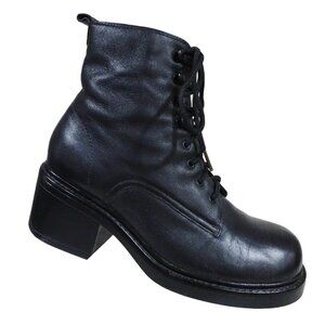 8.5 Vtg 90s Y2K Mister Black Leather Chunky Heel Whimsigoth Platform Combat Boot